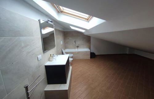 Villa Bassani, grande e luminosa ideale per gruppi - Photo 35