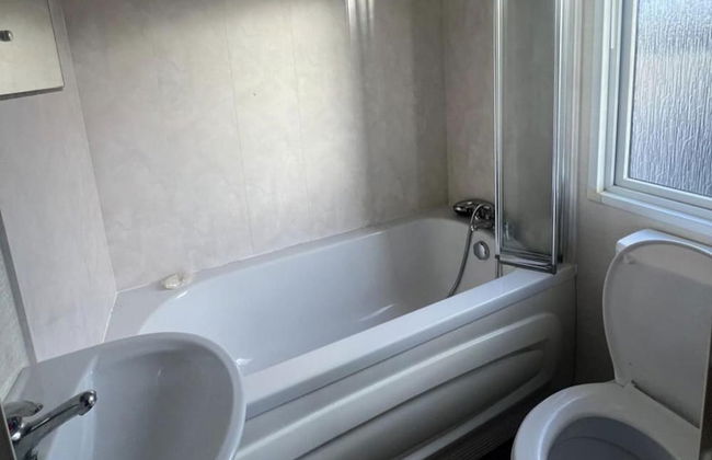 2 bed Platinum-sleeps 6-decking-free Parking - Foto 11