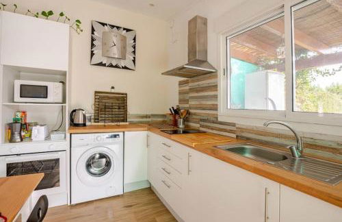 Guest house with shared pool. - Foto 27