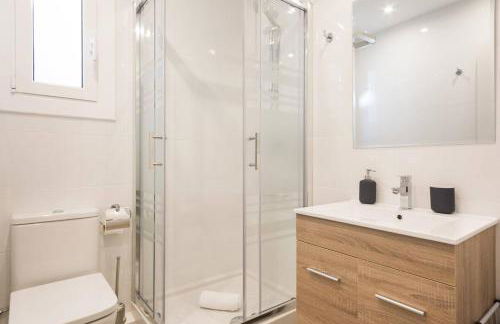 Stay U-nique Apartments Llobregat - Photo 22