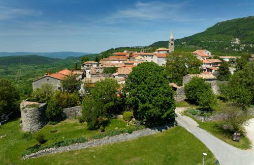 Apartment Pod Lipom - Photo 4