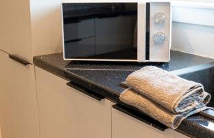 Whitburn house - Photo 10