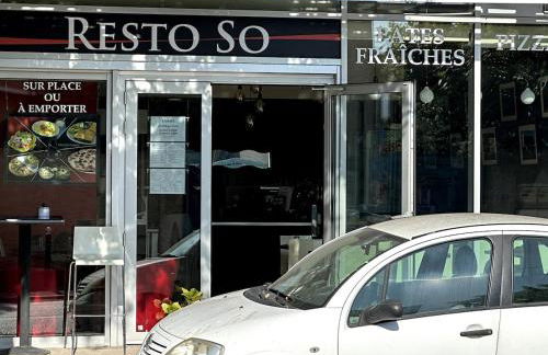 Appart Lumineux 2ch proche Près d'Arènes avec wifi tv et patio - Foto 25