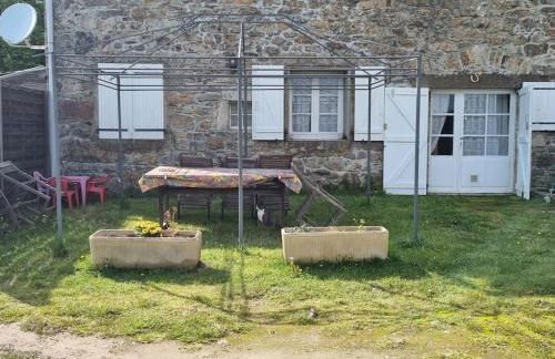 Ecurie - Gite 4 à 6 personnes - Foto 1