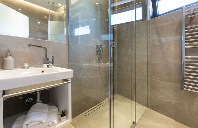 Shell Luxury Residences - Photo 55