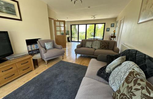 Urshalim - a beautifully positioned bungalow with open plan living - Foto 11