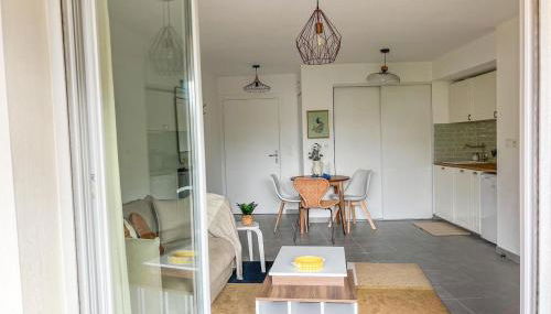 Confortable T2 pour 4 voyageurs, parking privé et terrasse - Photo 3