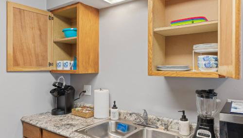 Large2BR/Great for Work Crews&Families/desk/Parkng - Foto 4, Other