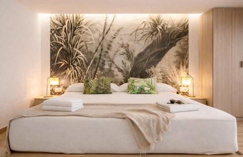 New! Stunning Villa with Pool & Sea Views - Photo 33