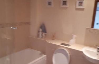Peninsula Penthouse Apartment Portrush Town Centre - Foto 7