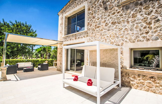 4 bedroom House in Maria de la Salut with private pool and garden - Photo 27