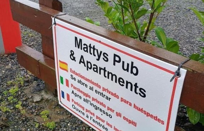 Mattys Pub & Apartments - Foto 30