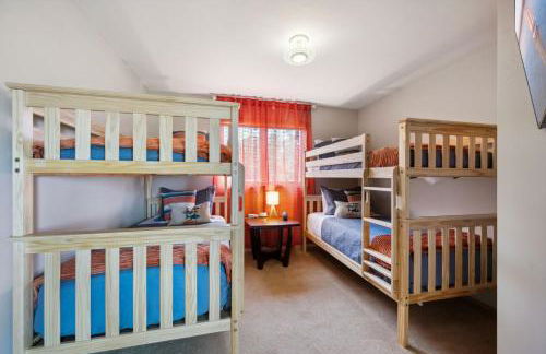 Cherry Hill - Minutes to Downtown! Hot Tub, Spacious Yard & Dogs OK! - Foto 10