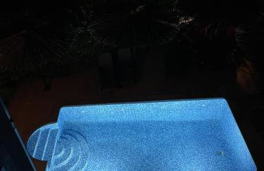 2 Bed Flat - Sleeps 6 - Pool - Garden - Parking - Photo 16