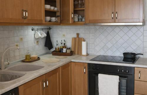 Breathe in Delphi - Spacious 3BR Apartment with View - Foto 12