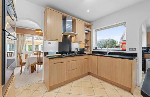 3 Bed Stunning Home in Hale - Foto 30