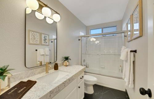 The Blue Lagoon - Photo 35