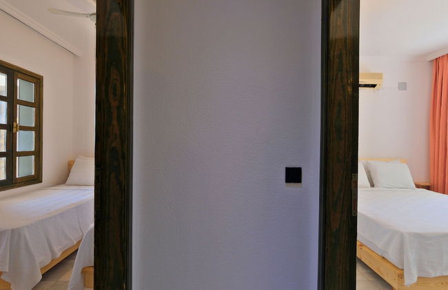 Club Mel Holiday Resort - Photo 19