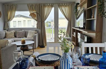 Jurassic Bliss - stylish static caravan with partial sea view at Durdle Door - Foto 22