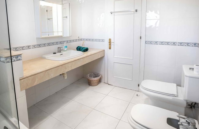 Villa Corrib - Photo 24