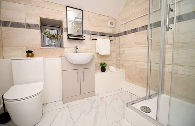 4 Bed Flat - Sleeps 4 - Parking - Wifi - Foto 10