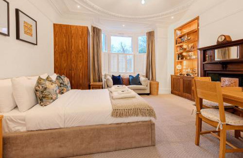 Charming 2BR flat w garden, 10min Clapham South St - Foto 19