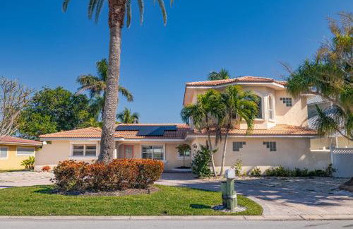 4bd 2ba Waterfront House with Pool, Hot Tub & Boat! - Foto 14