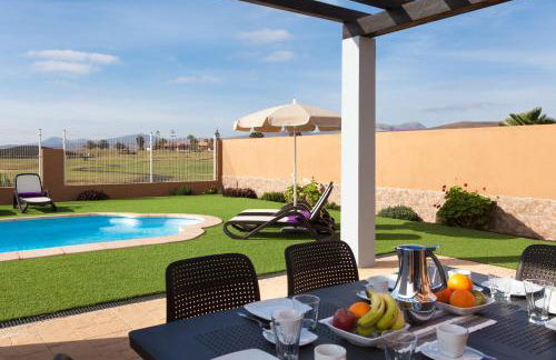 Villa con Piscina ,Vista Mar y campo de golf - Foto 4