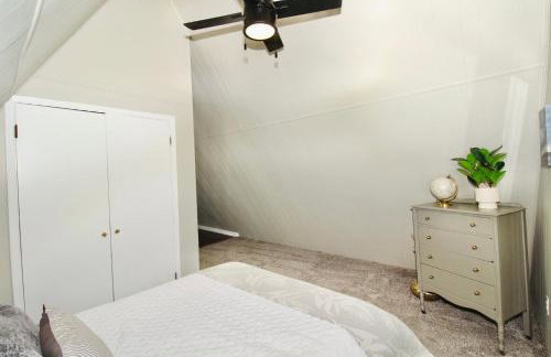 The Lakeside Loft- KY Lake Escape - Pirates Cove - Foto 35