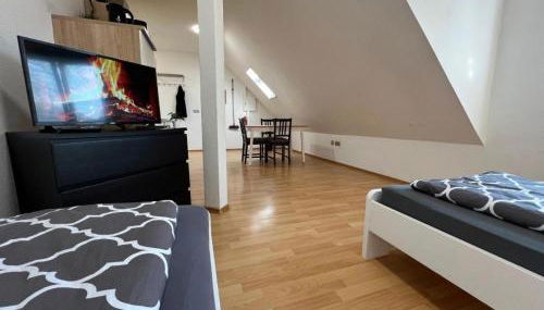 Möblierte Wohnung im Obergeschoss in bester Lage für Feriengäste und beruflich Reisende AW12A-V - Foto 3