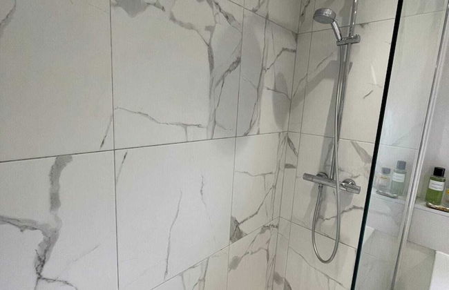 Contemporary 1BD Flat W/balcony - Stoke Newington! - Foto 12