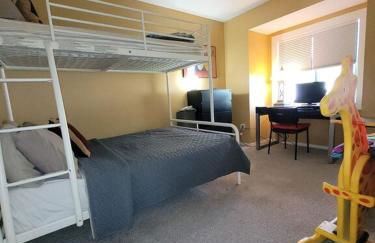 Beautifully Updated Lakefront Escape-Pets welcome! - Foto 48