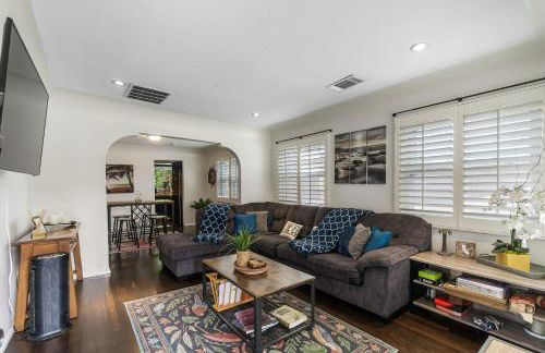 Bungalow Downtown Easy Airport Access Family Friendly - Foto 7