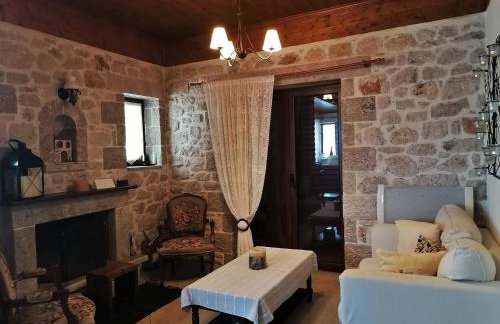 Stonehouse dome Lagadia - Photo 2