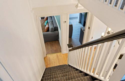 Birmingham Gem-Stylish 5 Bed house near NEC, BHX, HS2 - Huge Parking & Fast WiFi! - Foto 53