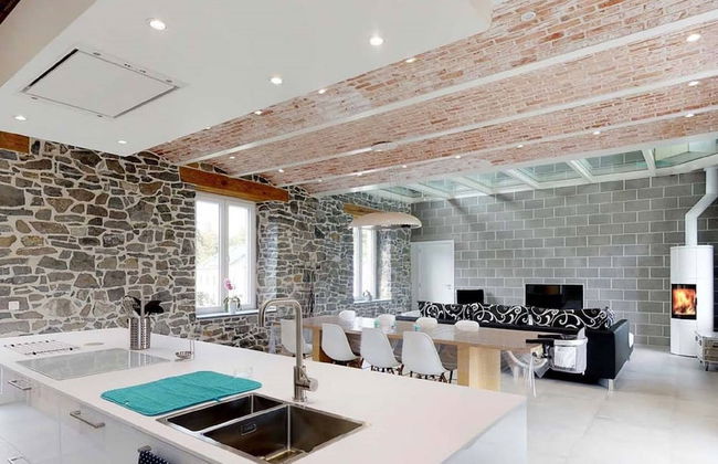 Charming Family Home in Achet - Foto 11