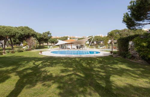 VILASOL - "Captain's Retreat" for 4 with AC facing the gardens & Pool - Foto 26