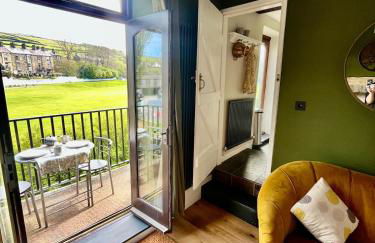 Wicket Green Cottage Hayfield - Photo 10