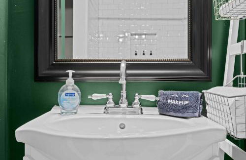 Stylish Home Close to Derby & Bourbon Trail Fun - Photo 35