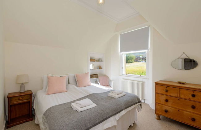 Forthview - Traditional 2 Bedroom Apartment - Photo 4