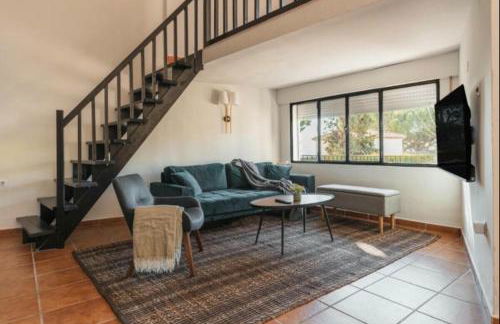 Casa acogedora con chimenea, piscina y vistas a la Sierra - Foto 9