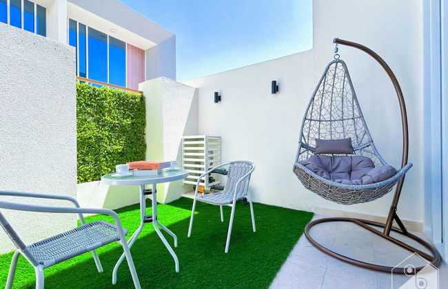 Luxury 1-br Villa in Rukan: Dubai Skyline Views! - Foto 32