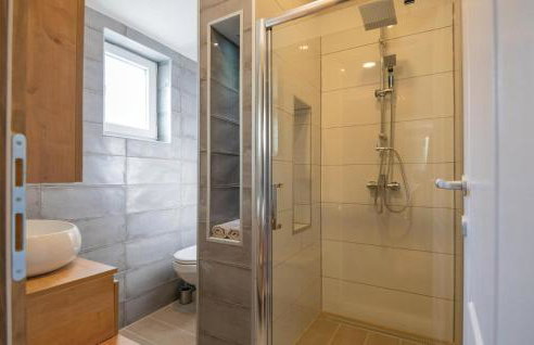 Beautiful Home In Krivodol With Wifi - Foto 18