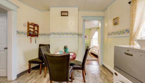 2 Miles to Dtwn! Idyllic Rochester Apt with Hot Tub - Foto 5