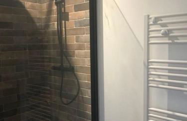 Superbe Studio meublé idéal pour couple ZEN avec SPA - Foto 3