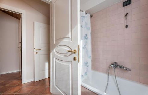 Gorgeous Home In Pieve Di Soligo - Foto 25