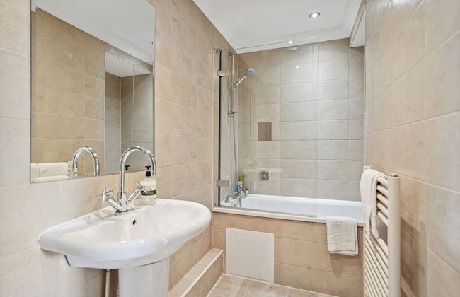 Blythswood Apartment 2 - Photo 53