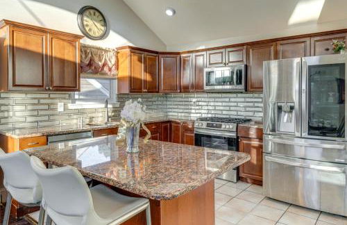 Near Hospitals and Universities Baldwin Apt with Deck - Foto 8