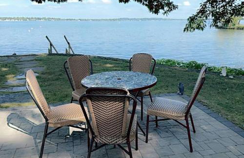Beautiful Waterfront House in Owasco Lake - Foto 3