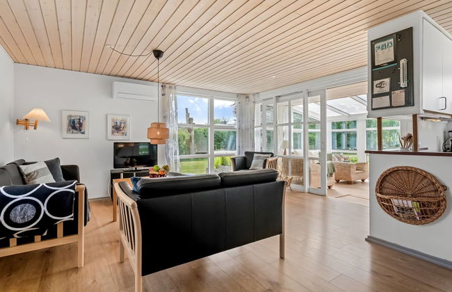 "Teija" - 300m from the sea - Foto 14